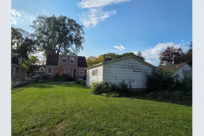 319 N Main Street, Mount Prospect, IL 60056 - Photo 3