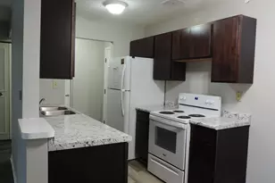 7410 Brookdale Dr, Darien, IL 60561 - Photo 3