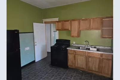 10554 S Avenue L Street, Chicago, IL 60617 - Photo 5