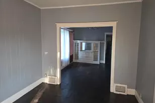 10554 S Ave L St, Chicago, IL 60617 - Photo 13