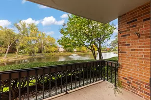 201 Lake Hinsdale Dr, Willowbrook, IL 60527 - Photo 13