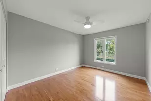 201 Lake Hinsdale Dr, Willowbrook, IL 60527 - Photo 23