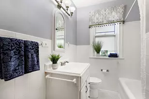 1219 Hull Terrace, Evanston, IL 60202 - Photo 7