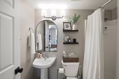 946 N Racine Avenue, Chicago, IL 60642 - Photo 11