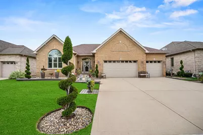 109 Rose Drive, Bloomingdale, IL 60108 - Photo 1