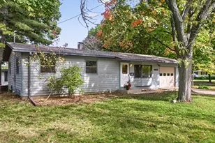 1003 Susan Ct, Dekalb, IL 60115 - Photo 1