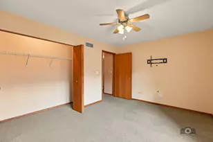 7778 Bristol Park Dr, Tinley Park, IL 60477 - Photo 15