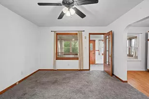 313 S Guthrie St, Gibson City, IL 60936 - Photo 11