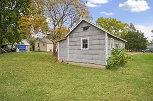 313 S Guthrie St, Gibson City, IL 60936 - Photo 29