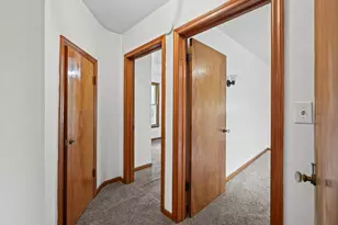 313 S Guthrie St, Gibson City, IL 60936 - Photo 25