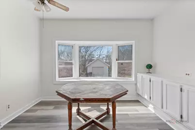 403 E Park Street, Mundelein, IL 60060 - Photo 7