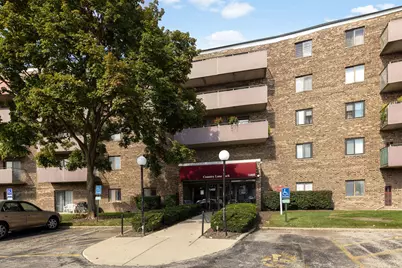 1460 Fairlane Drive #515, Schaumburg, IL 60193 - Photo 1
