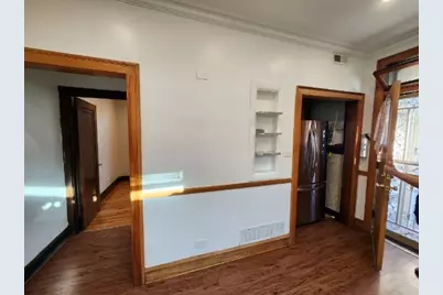 5357 W Montrose Avenue #2, Chicago, IL 60641 - Photo 11