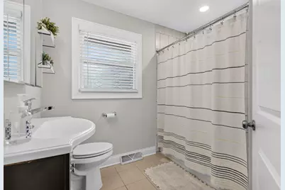 1043 Walter Street, Lemont, IL 60439 - Photo 11
