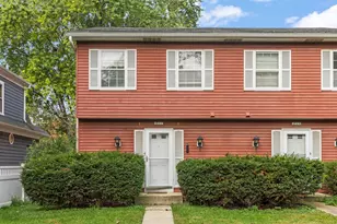 611 N Center St, Naperville, IL 60563 - Photo 1