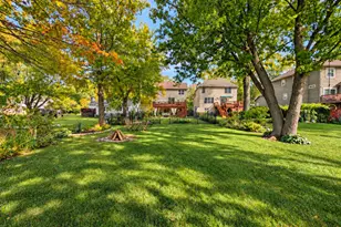 732 Robertson Rd, South Elgin, IL 60177 - Photo 7