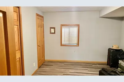 750 S Columbia Avenue, Oglesby, IL 61348 - Photo 37