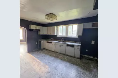 11936 S Prairie Avenue, Chicago, IL 60628 - Photo 5