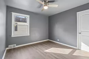 505 Monroe St, Dolton, IL 60419 - Photo 9
