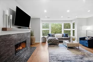 918 W Fletcher St, Chicago, IL 60657 - Photo 5