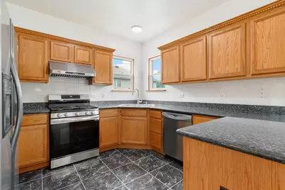 8542 Latrobe Avenue, Burbank, IL 60459 - Photo 9