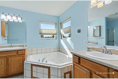 3230 Midlane Drive, Wadsworth, IL 60083 - Photo 15