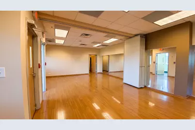 8901 N Milwaukee Avenue, Niles, IL 60714 - Photo 5