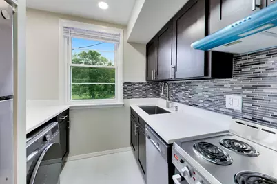 1700 7th Street #4, Winthrop Harbor, IL 60096 - Photo 11