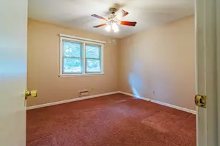 604 Tana Ln, Joliet, IL 60435 - Photo 19