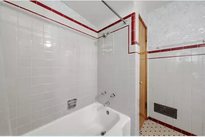 855 W 73rd Street, Chicago, IL 60621 - Photo 17