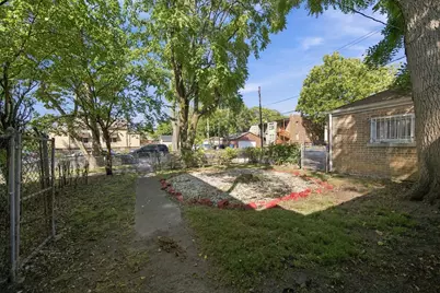 855 W 73rd Street, Chicago, IL 60621 - Photo 25