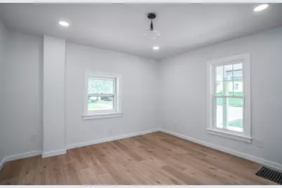 801 N 3rd Street, Savanna, IL 61074 - Photo 11