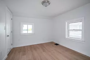 801 N 3rd St, Savanna, IL 61074 - Photo 5