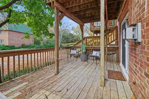 1995 Tall Oaks Dr, Aurora, IL 60505 - Photo 15