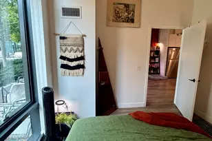 4600 N Marine Dr, Chicago, IL 60640 - Photo 9