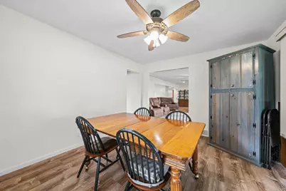 5230 S Harlan Drive, Rochelle, IL 61068 - Photo 9