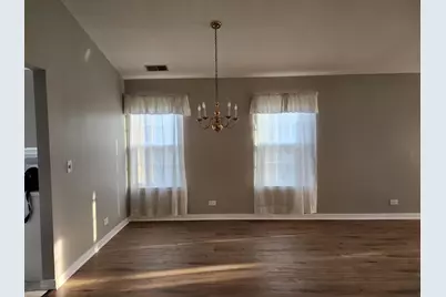 184 White Branch Court #184, Buffalo Grove, IL 60089 - Photo 5