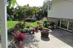 1419 E Lincoln Ave, Des Plaines, IL 60018 - Photo 31