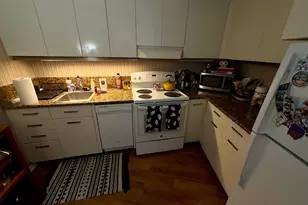 300 N State St, Chicago, IL 60654 - Photo 7