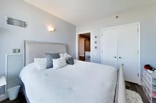 501 N Clinton St, Chicago, IL 60654 - Photo 21