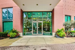 501 N Clinton St, Chicago, IL 60654 - Photo 3