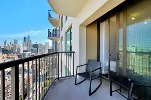 501 N Clinton St, Chicago, IL 60654 - Photo 9