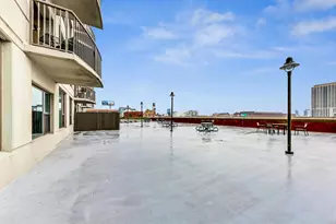 501 N Clinton St, Chicago, IL 60654 - Photo 27