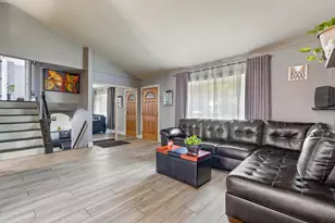 850 Silverwood Ct, Lake Zurich, IL 60047 - Photo 3
