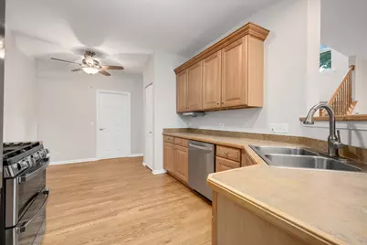 1200 Oakleaf Court, Aurora, IL 60506 - Photo 11