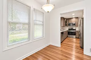 1125 Wadsworth Ave, North Chicago, IL 60064 - Photo 19