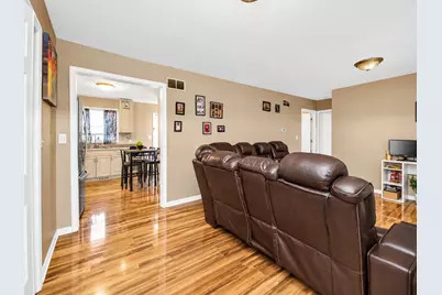 1125 Wadsworth Avenue, North Chicago, IL 60064 - Photo 11