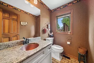 808 Lyndhurst Ct, Naperville, IL 60563 - Photo 17