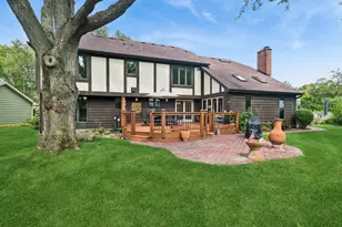 808 Lyndhurst Ct, Naperville, IL 60563 - Photo 31