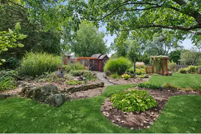 808 Lyndhurst Court, Naperville, IL 60563 - Photo 35